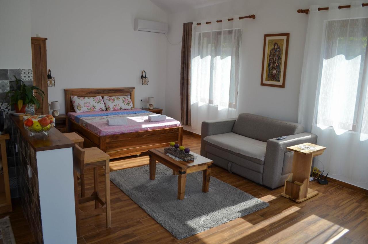Prevalis Nature Cottage Virpazar Exterior foto